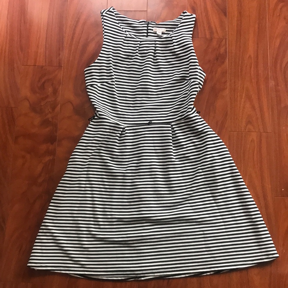 Morona black and white striped Cocktail Dress